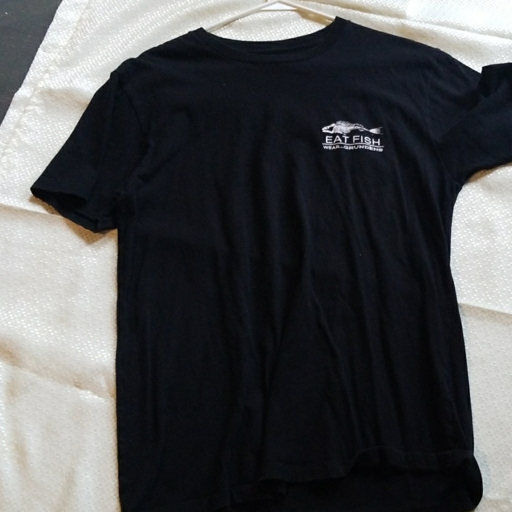 Mens medium shirt